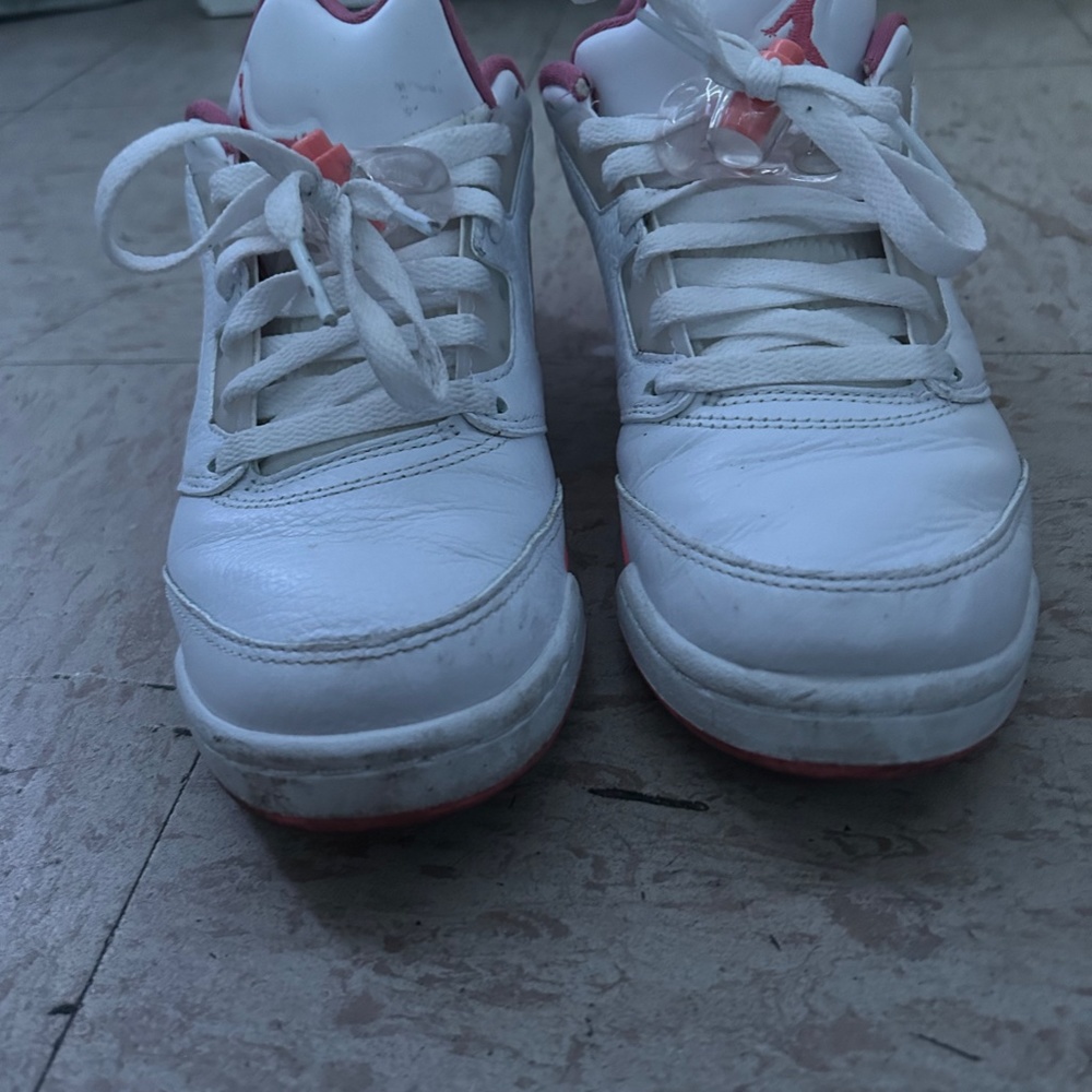 Sneakers - Picture 4 of 6